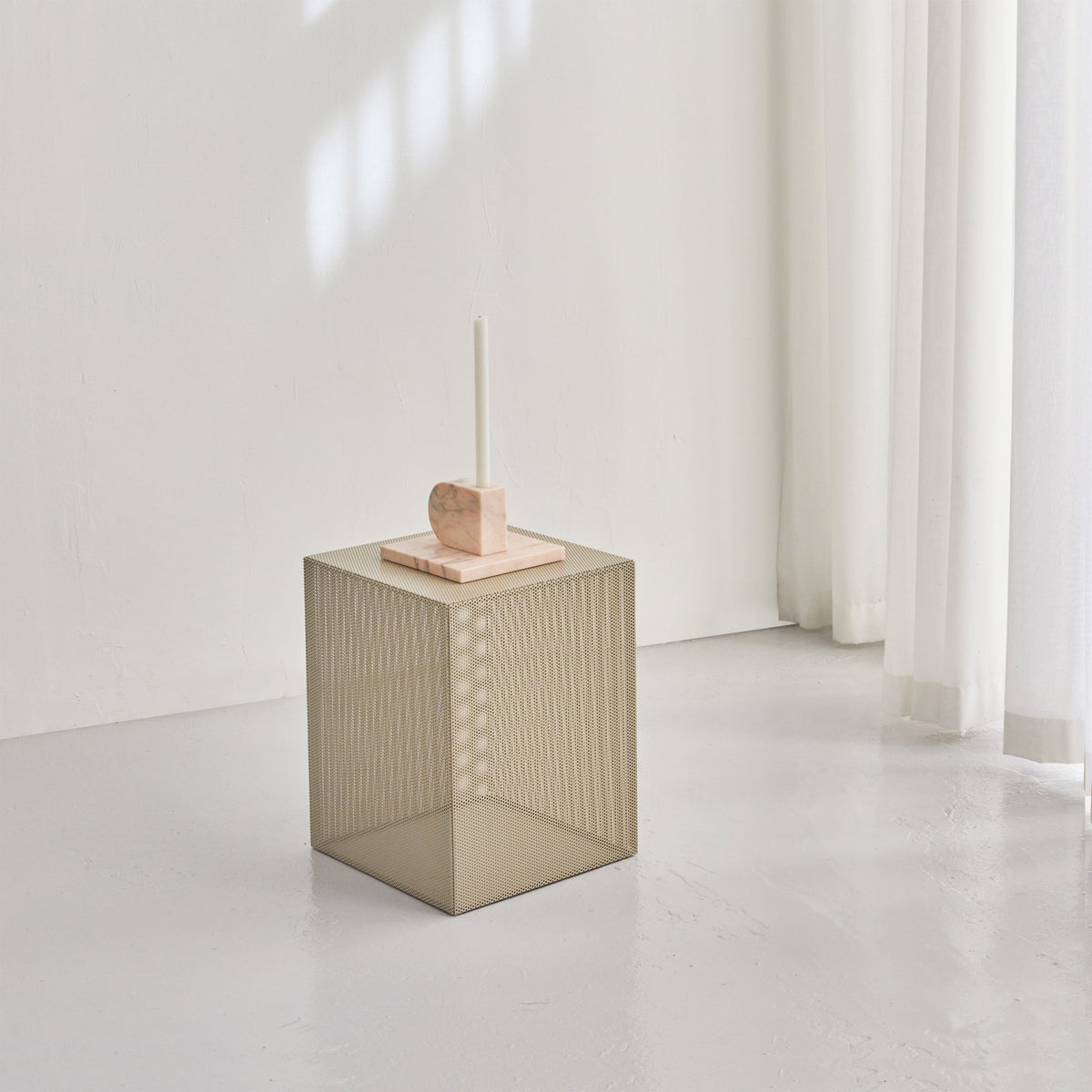 Venti Side Table - FÓLK Reykjavik